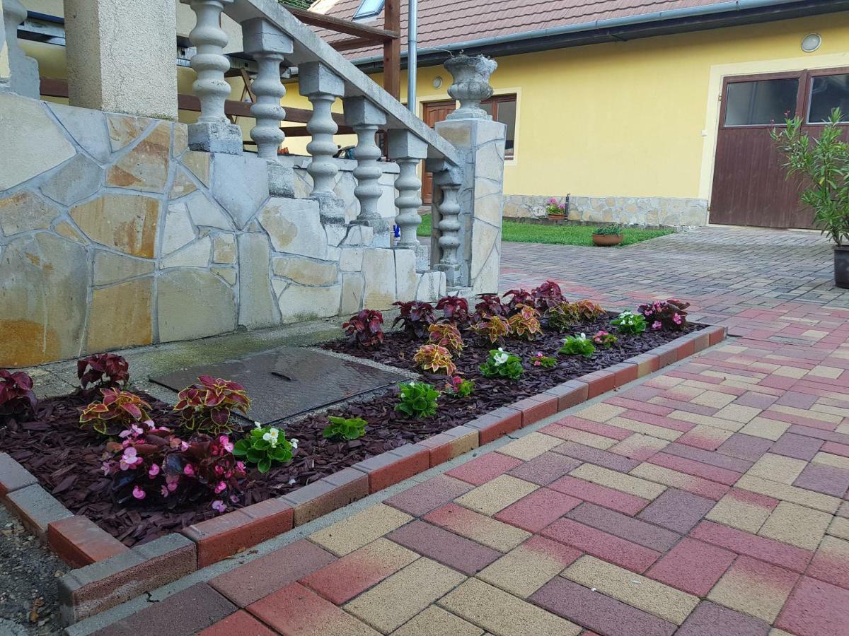 TulipánVendégház Keszthely Exterior foto